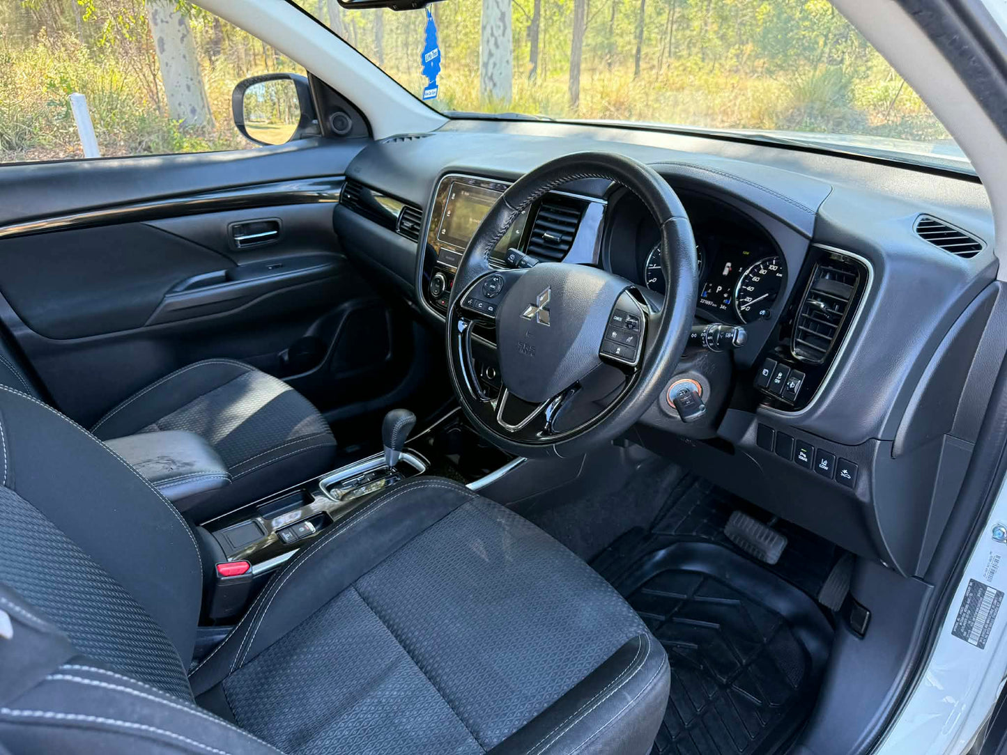 Mitsubishi Outlander 2019