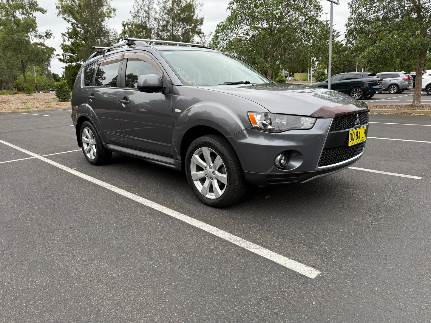 Mitsubishi Outlander 2011