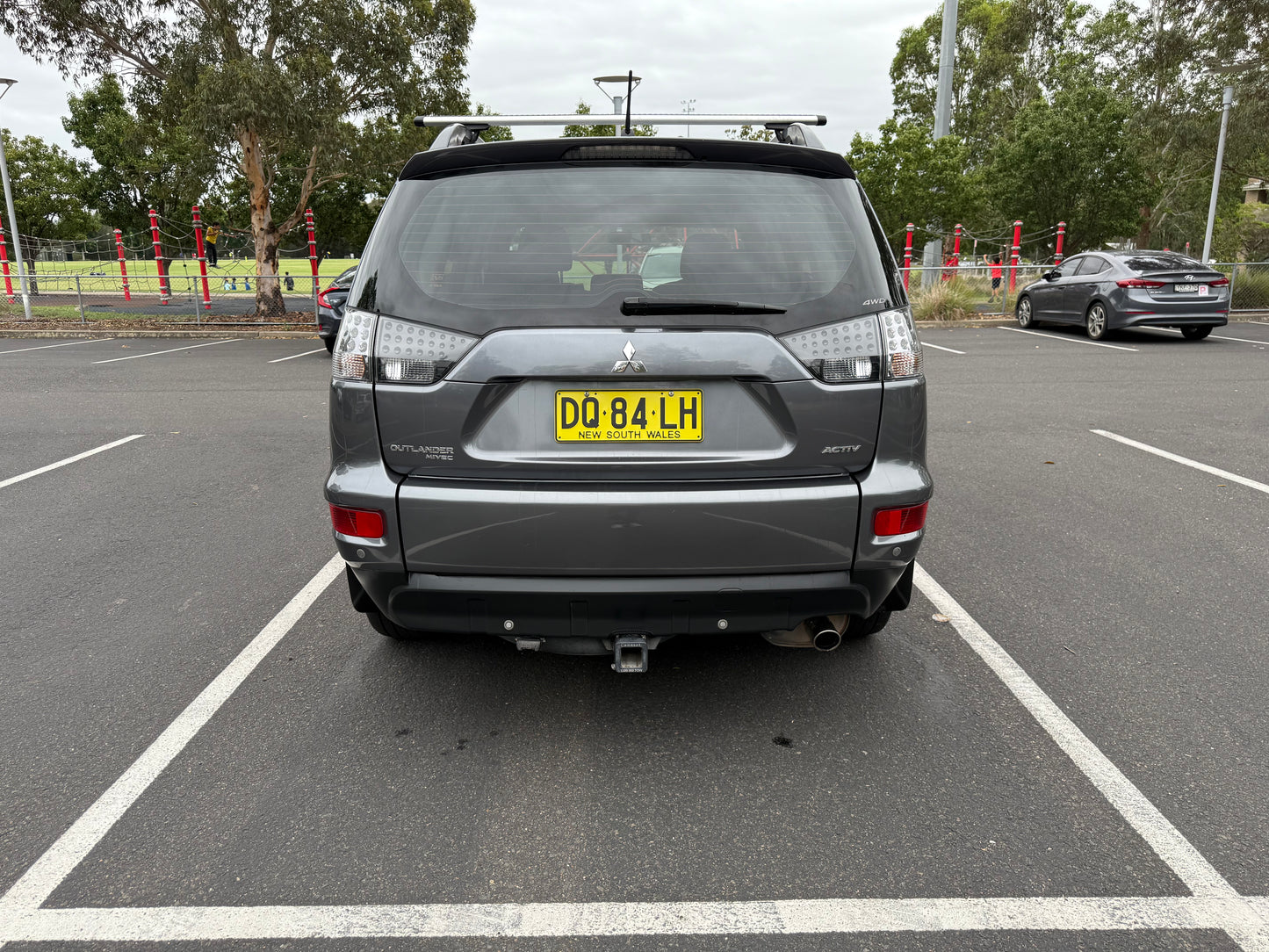 Mitsubishi Outlander 2011