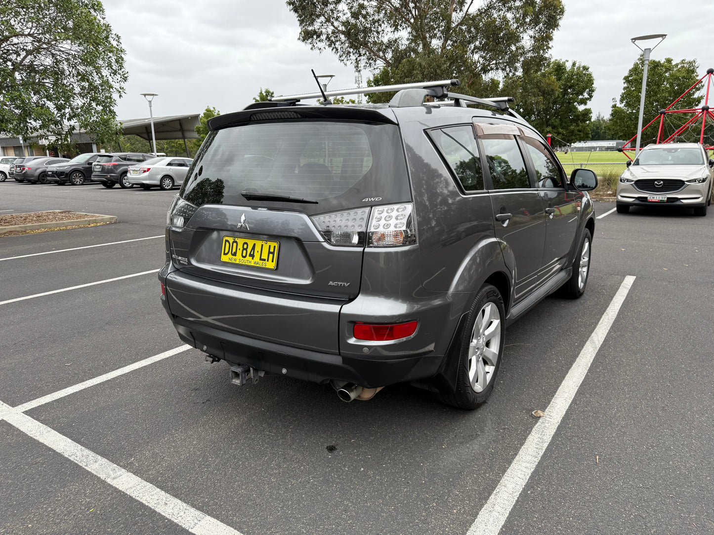 Mitsubishi Outlander 2011