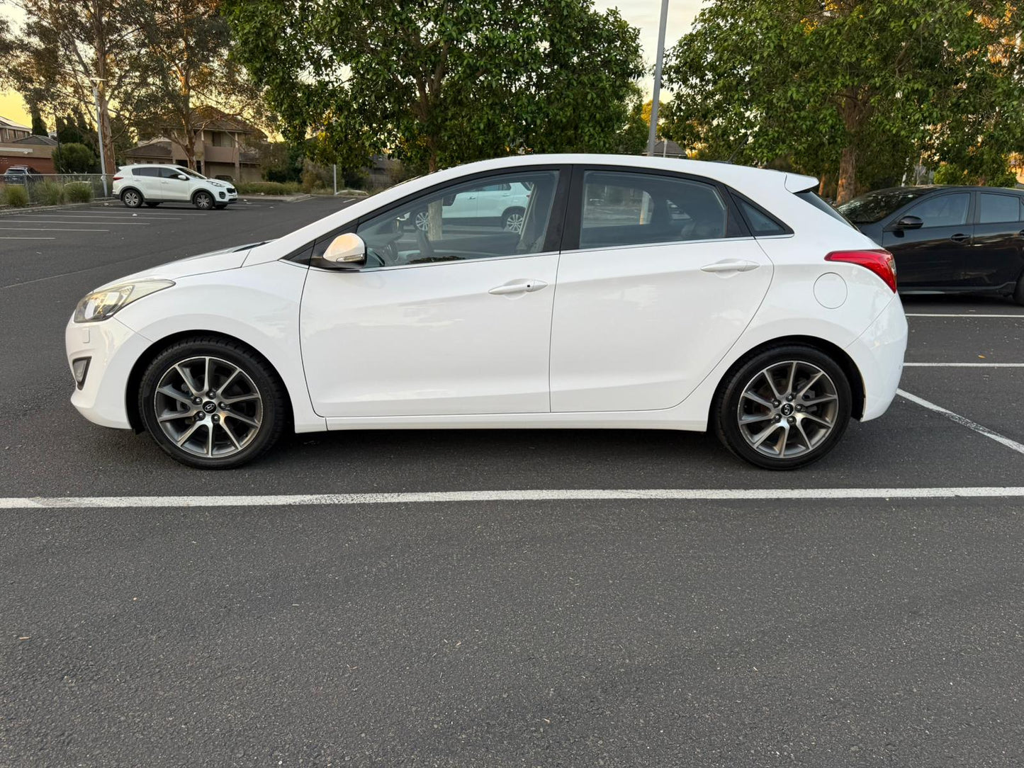 2015 Hyundai I3 Premium