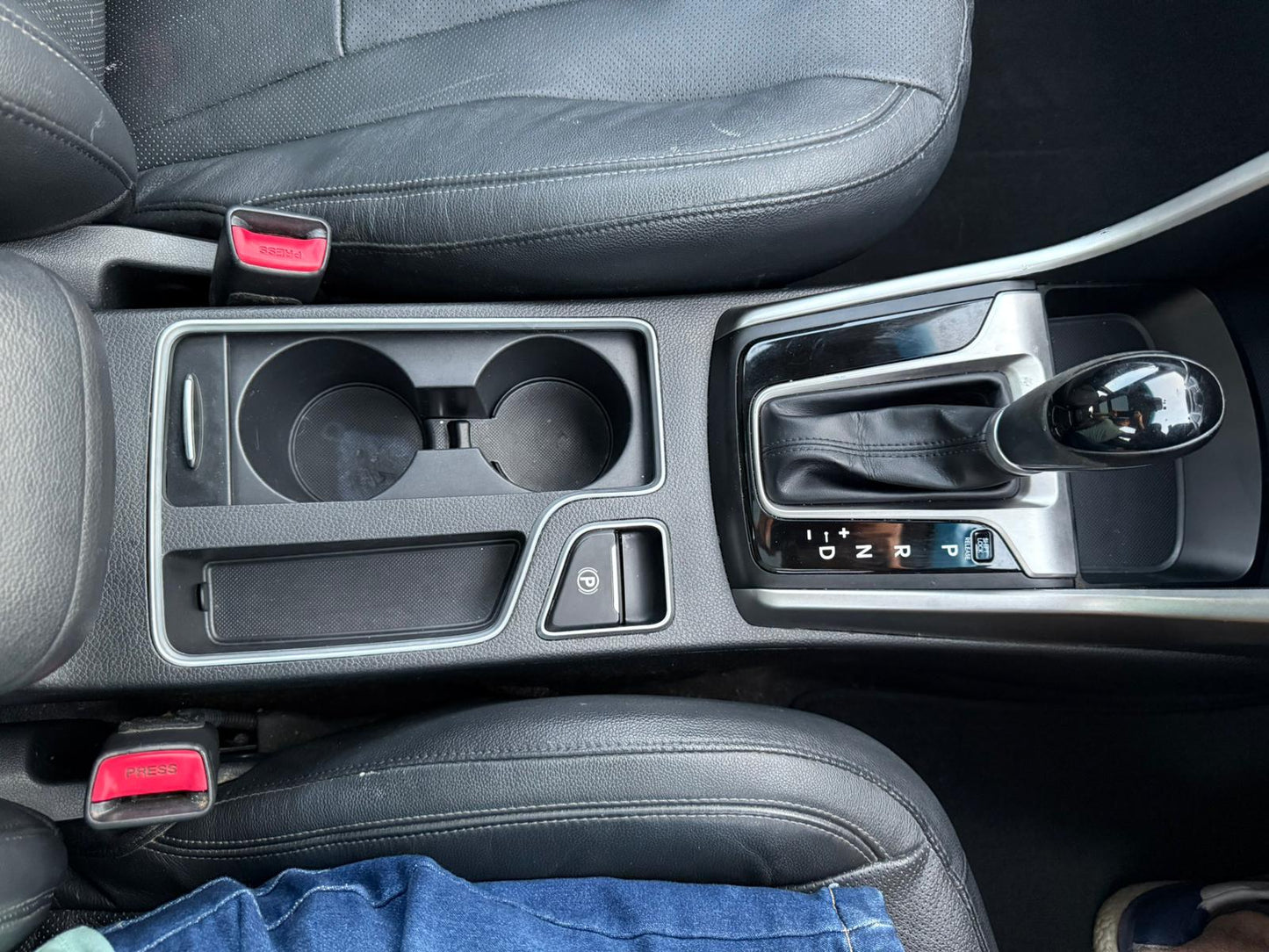 2015 Hyundai I3 Premium