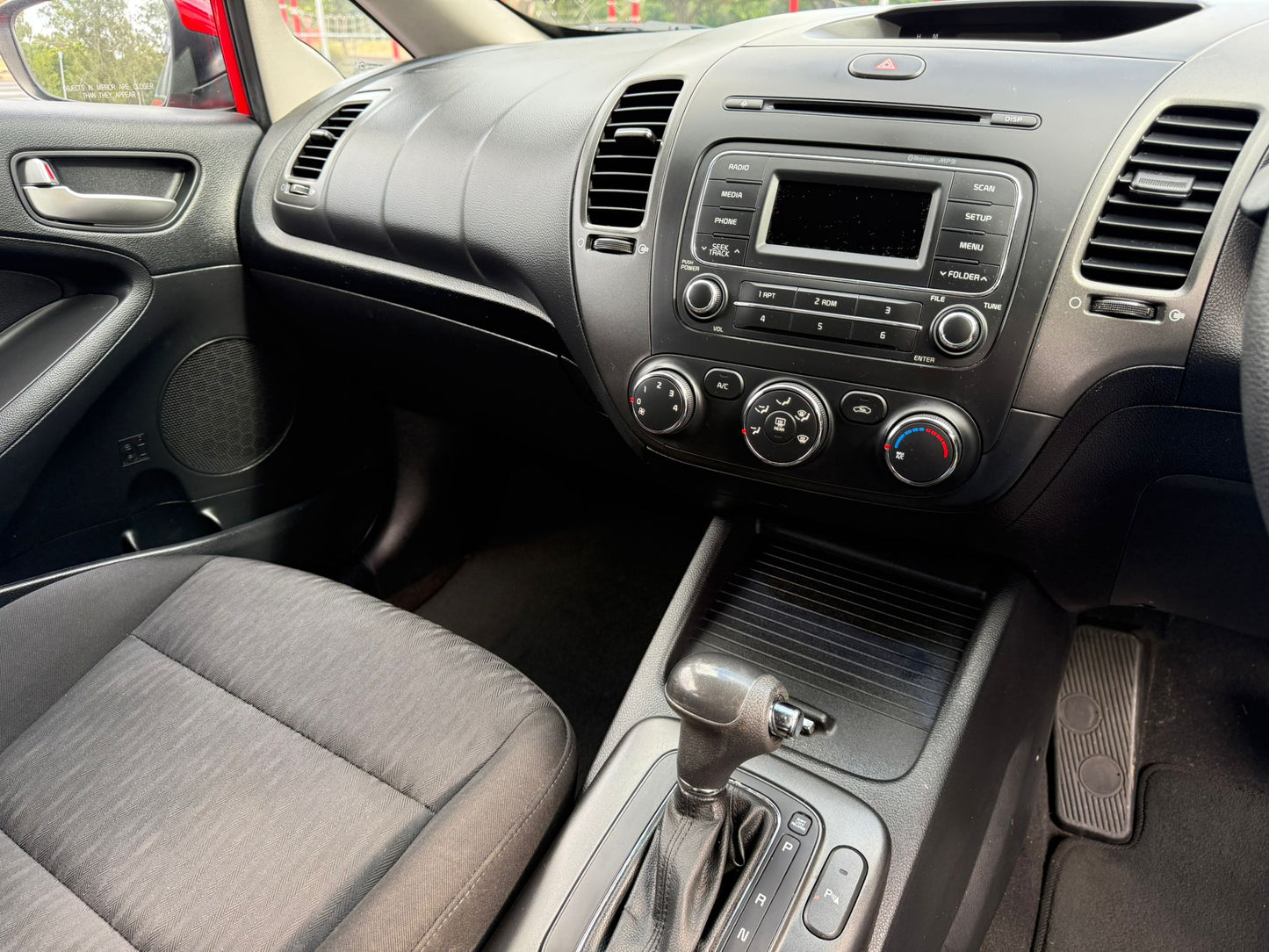 Kia Cerato 2015 Automatic